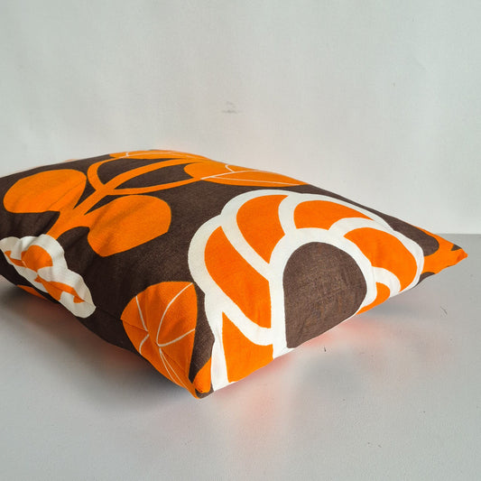 Grand coussin decor floral orange marron vintage