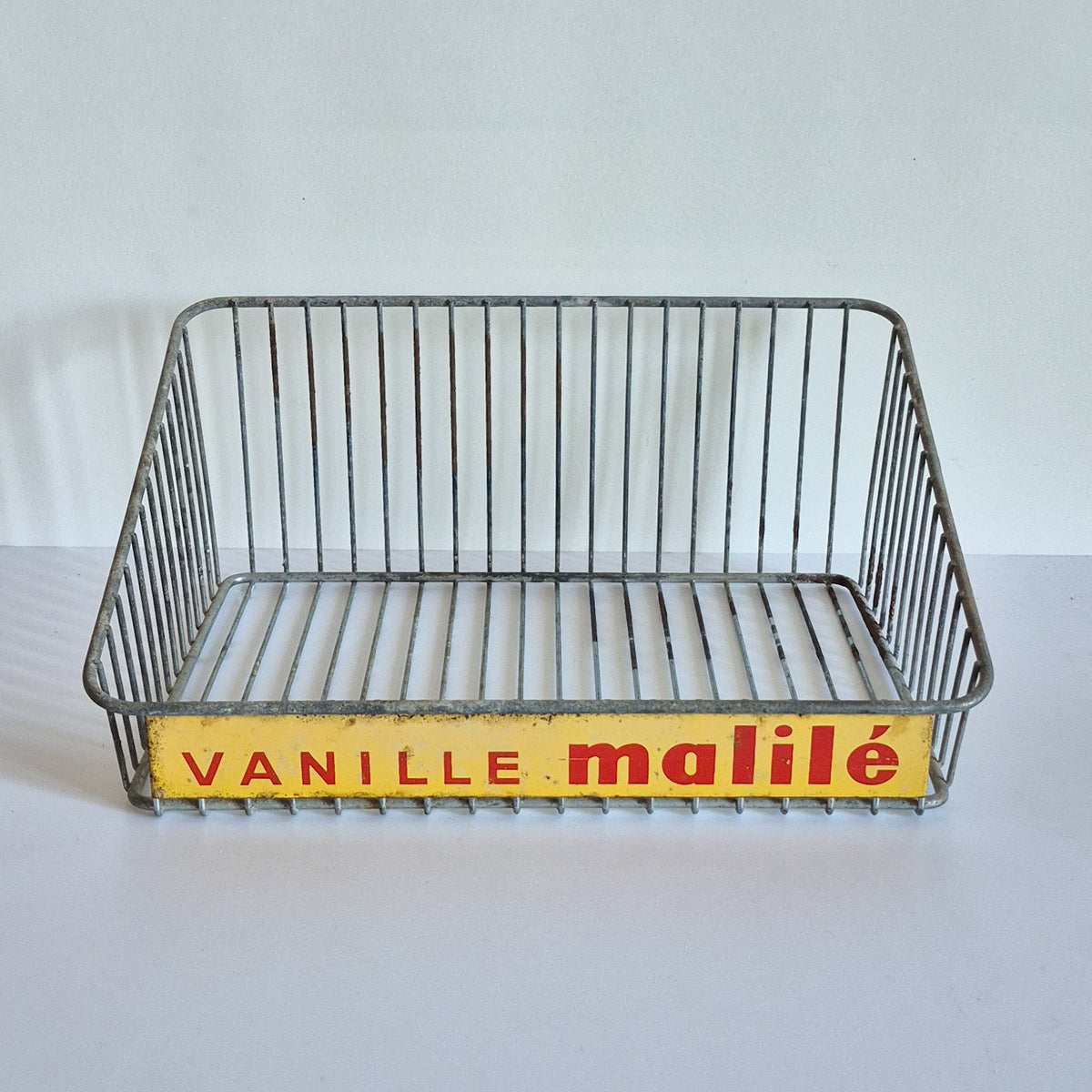 Présentoir publicitaire métal vintage