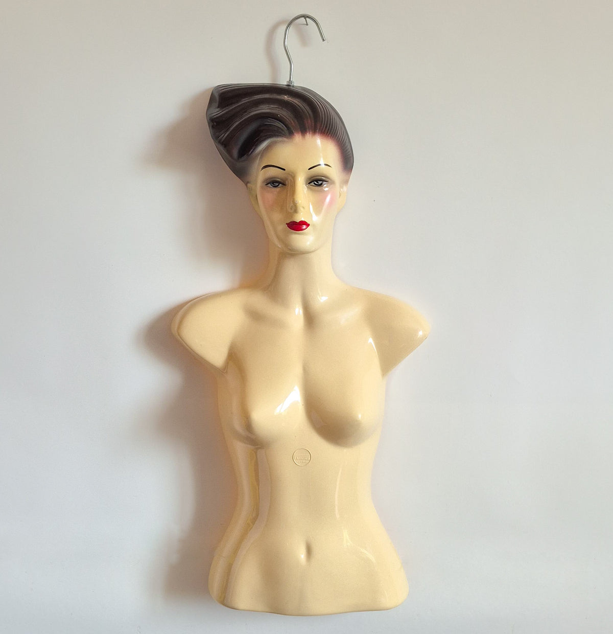 Mannequin en plastique moulé vintage