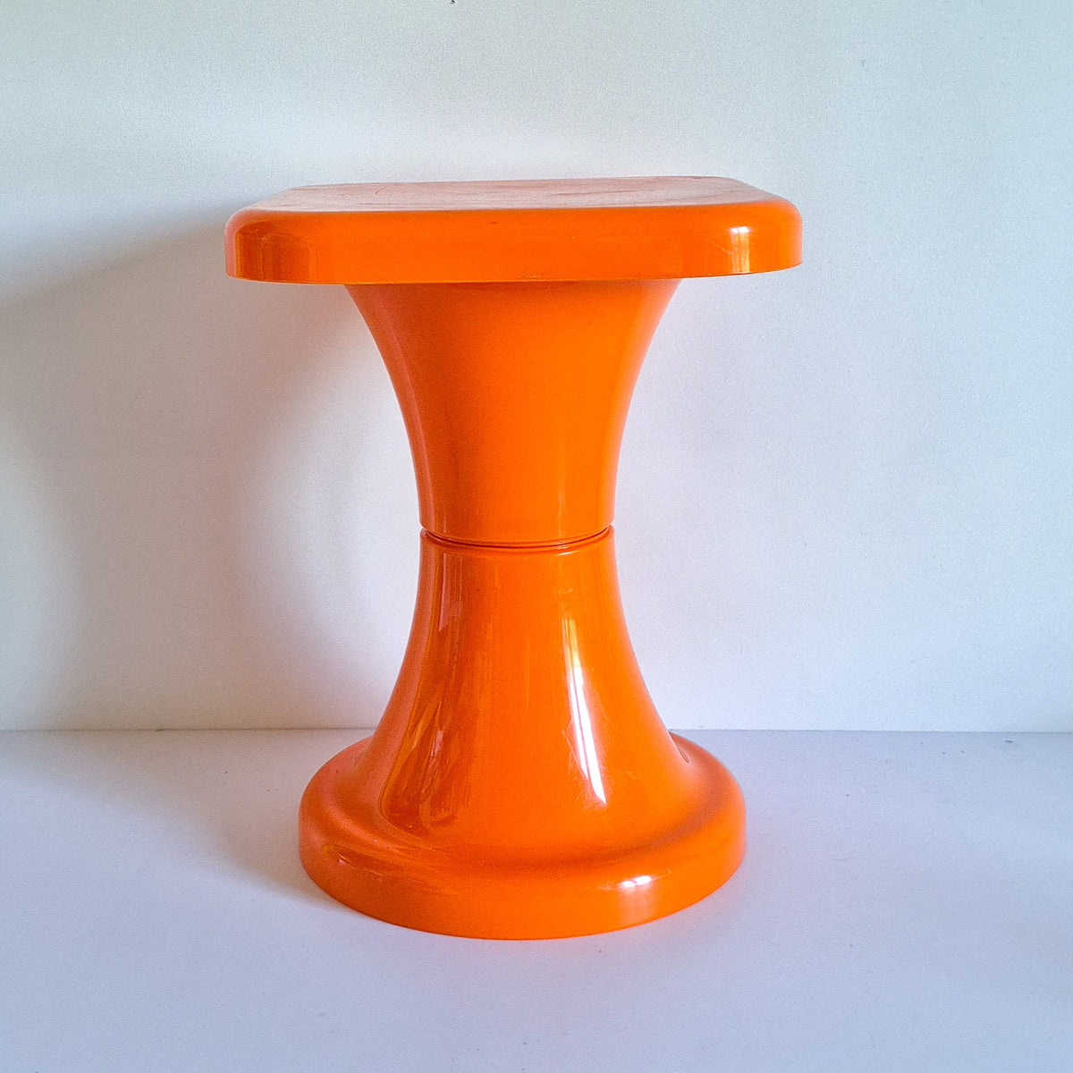 Tabouret Orange Selap vintage